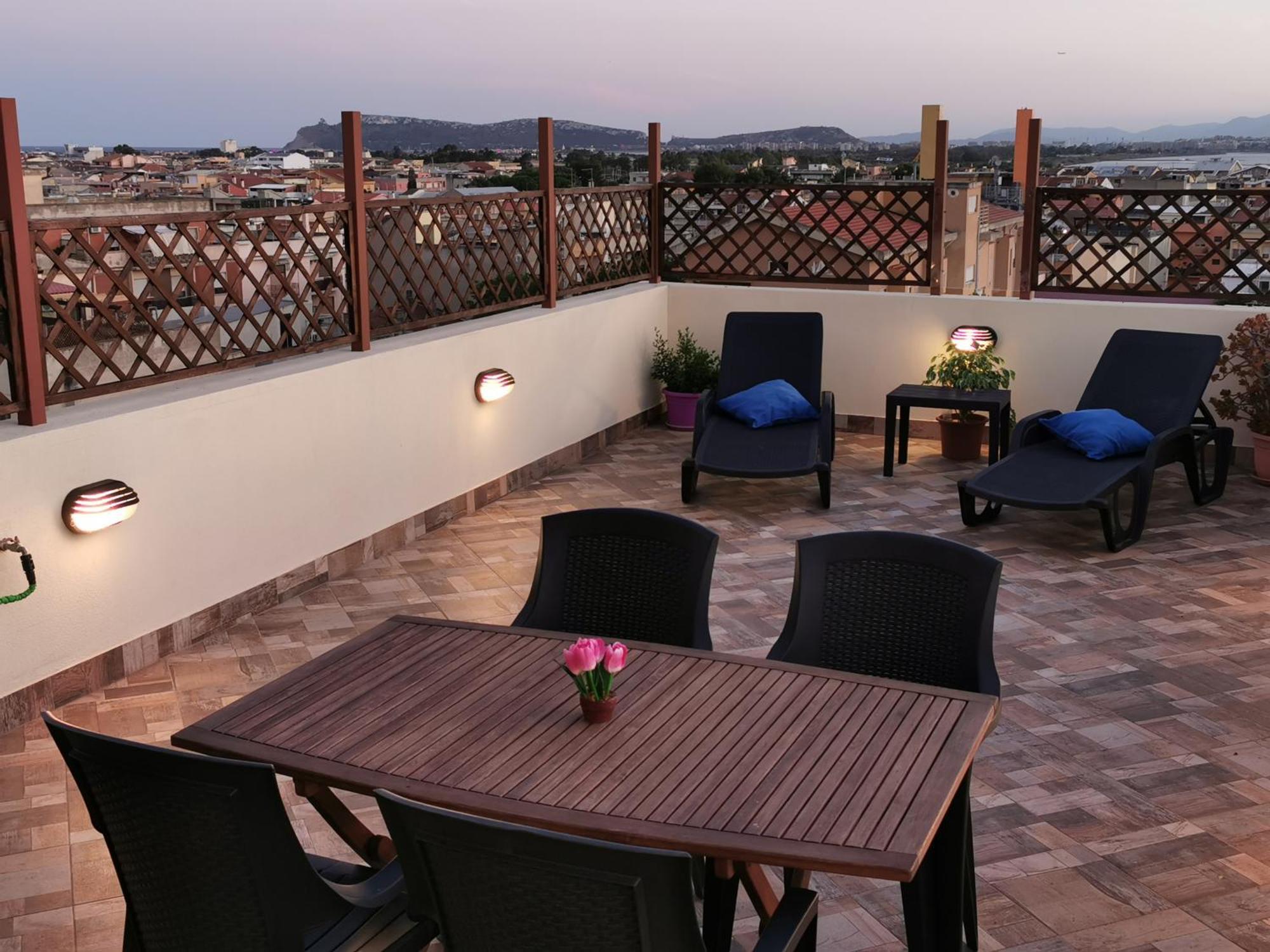 Apartamento Sardegna Relax Quartu SantʼElena Exterior foto