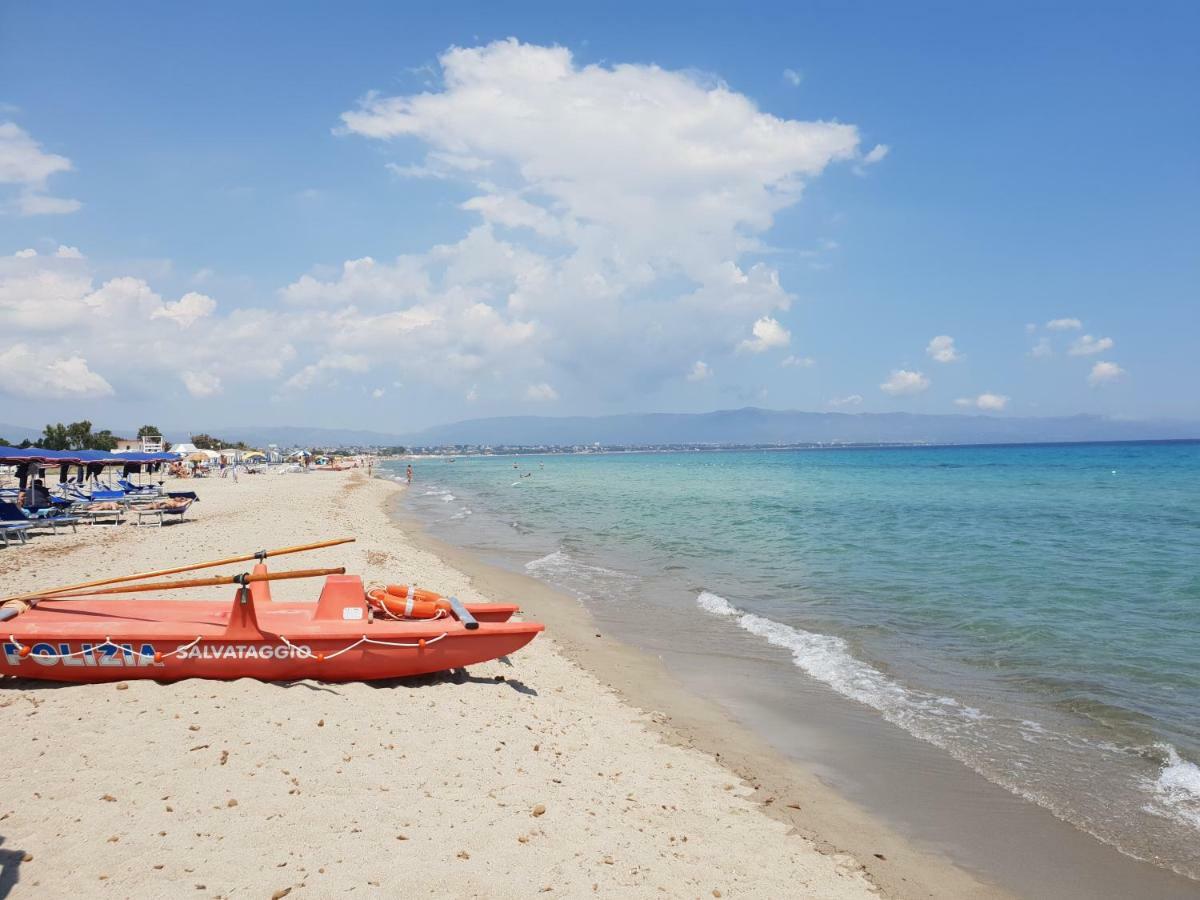 Apartamento Sardegna Relax Quartu SantʼElena Exterior foto